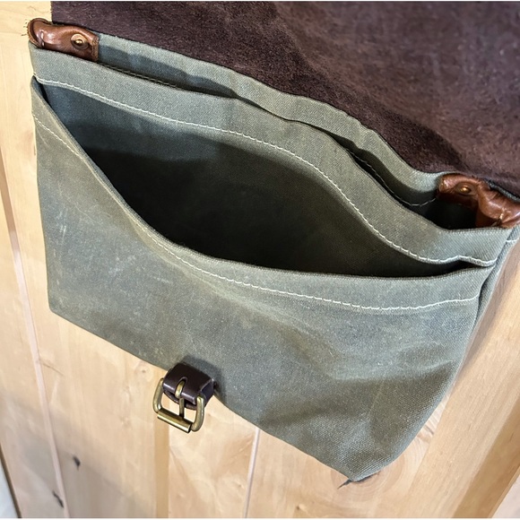 Orox Crossbody Satchel - Picture 3 of 15